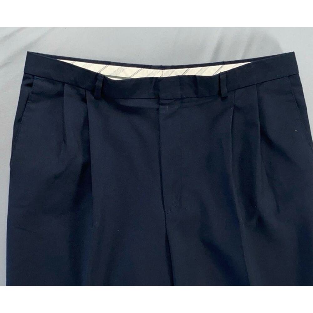 Levi's Travelers Vintage Pleated Washable Poly-Wool Dress Pants, Slacks. 36X29. - Picture 6 of 9